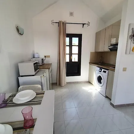 Spacious 1 Bed In Caleta de Fuste