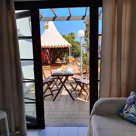 Apartamento Spacious 1 Bed In Caleta de Fuste